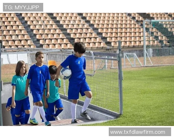 高光时刻带你认识那些在足球场上闪耀的高字明星们